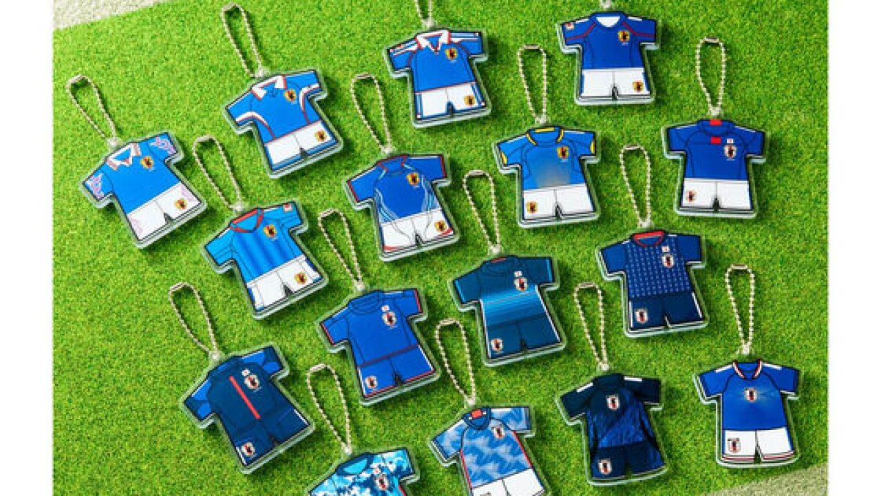 アクリルチャームビスケット サッカー日本代表ver.2026(12個入) | j